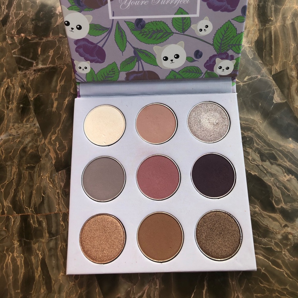 Winky Lux eyeshadow palette